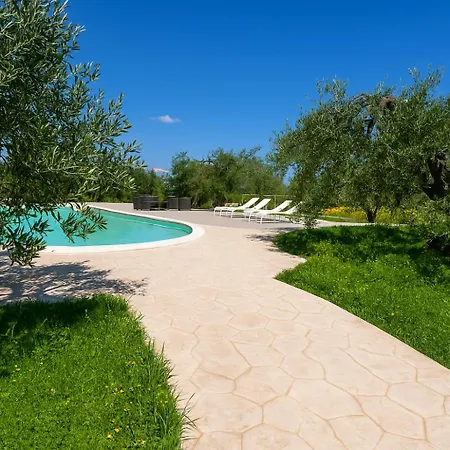 Villa Mira - Panoramic Views & Private Pool Villa